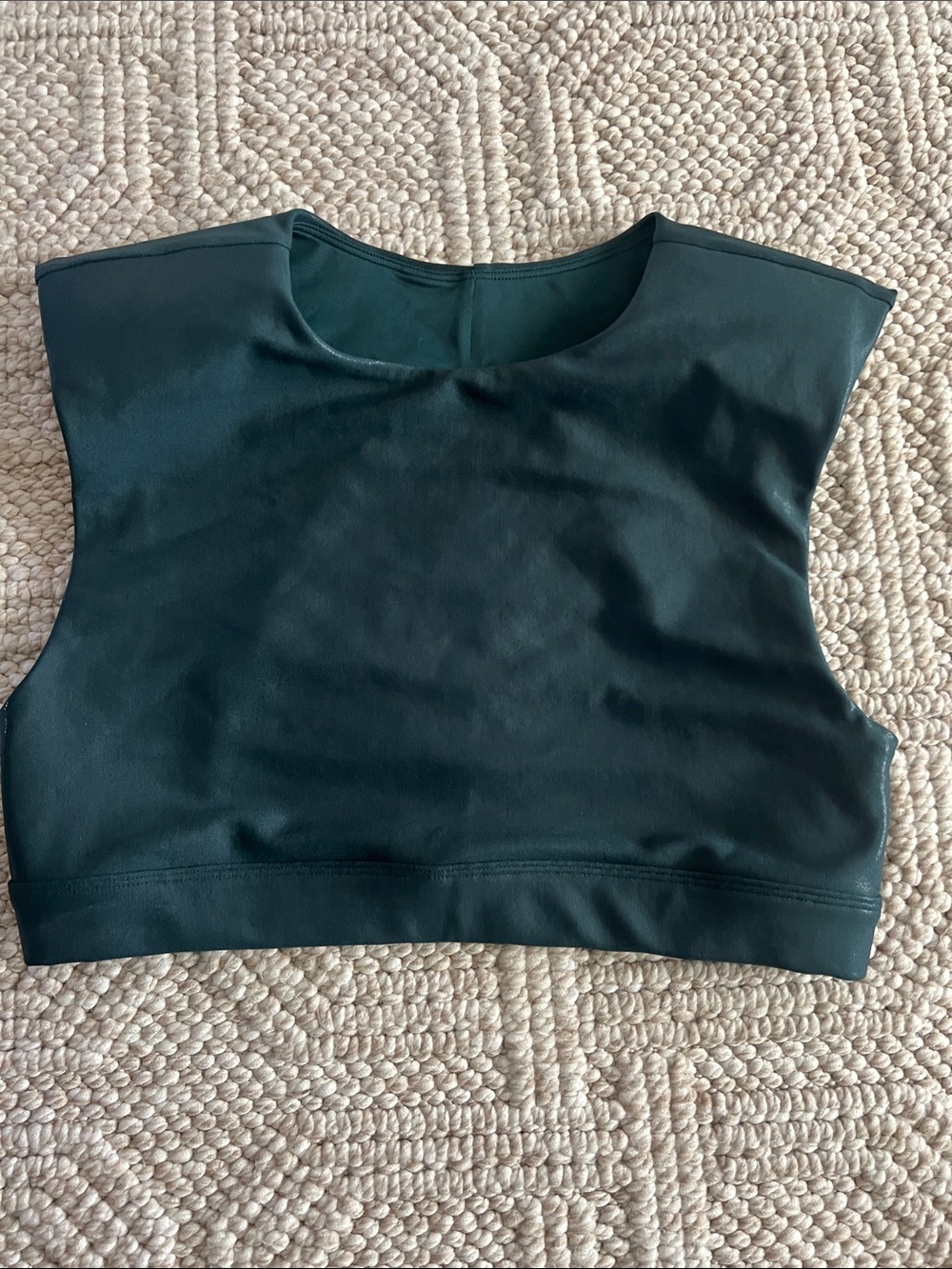 ALO Yoga Dark Green Cropped Sleeveless Top